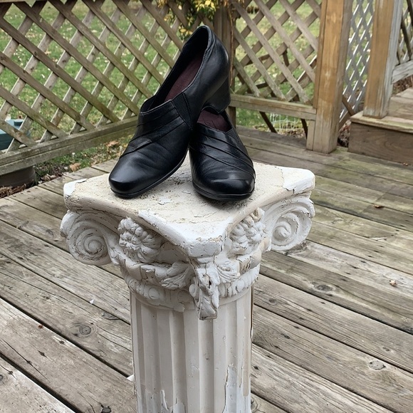 Clarks Everyday Active Air Black Shoes Size 7N - Picture 7 of 9